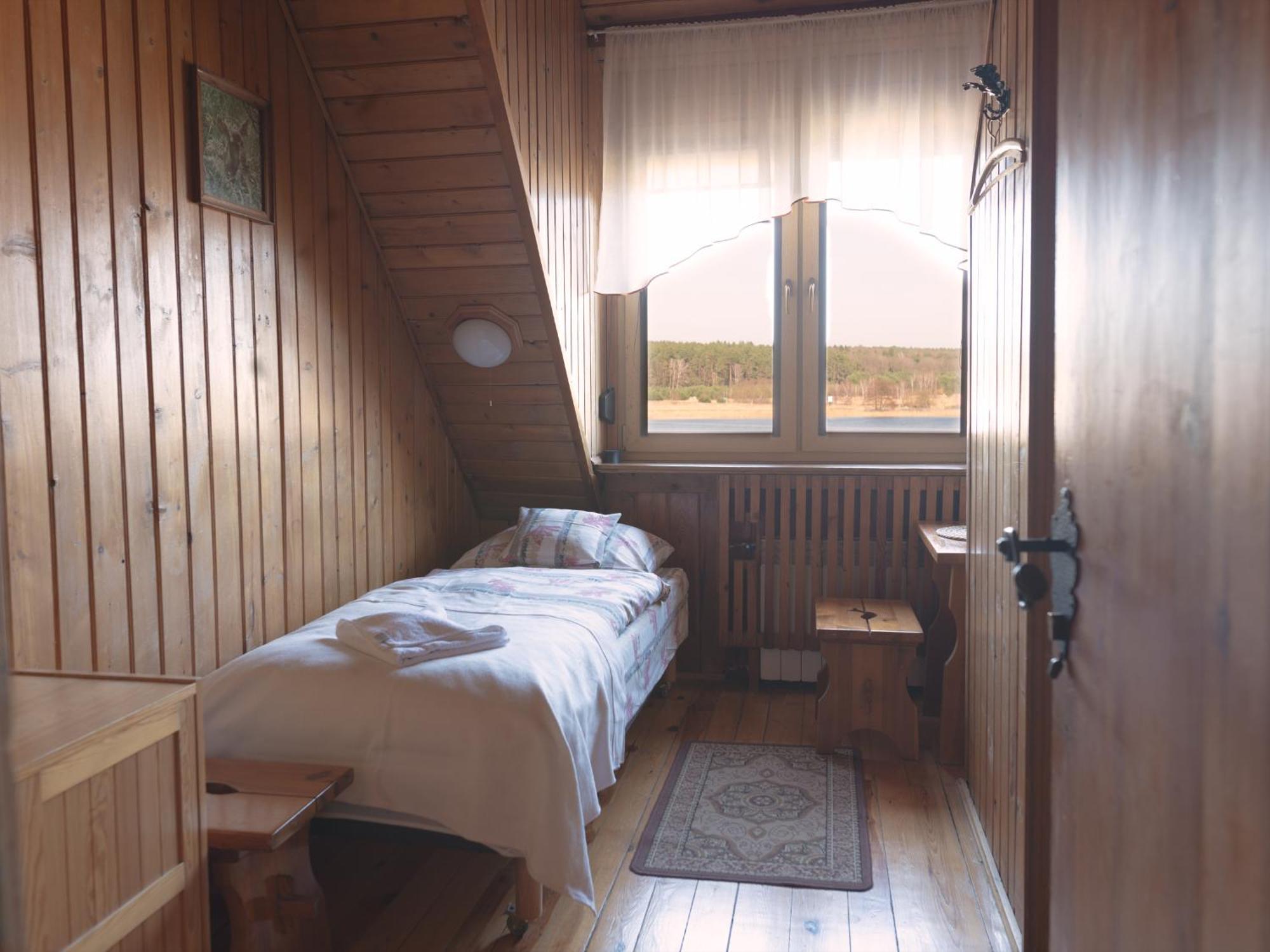Hotel Wyrwidab Chodzież Δωμάτιο φωτογραφία